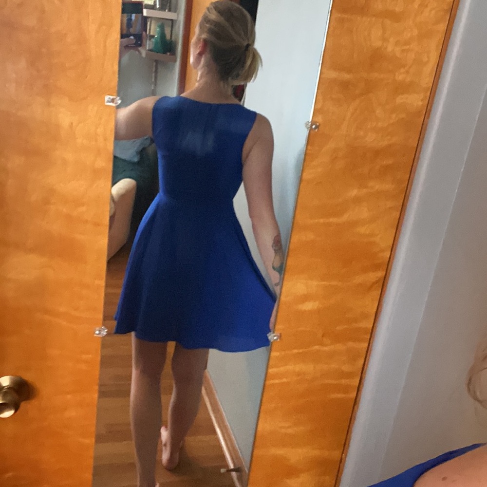 Express mini dress - Picture 4 of 7